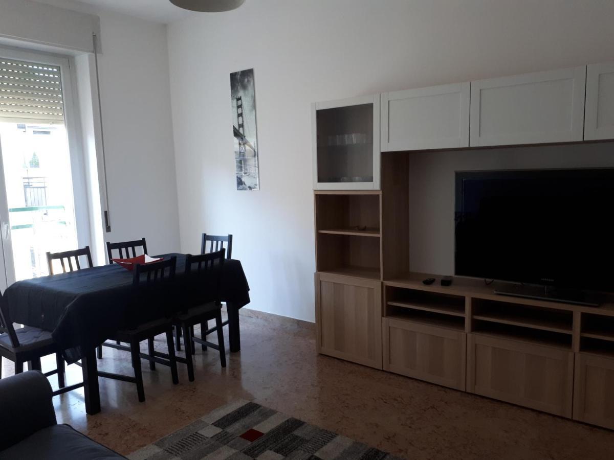 Casa Leoni Appartamento Côme Esterno foto
